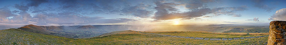 P3L45  Dawn, Mam Tor Summit, Peak District, Derbyshire, UK