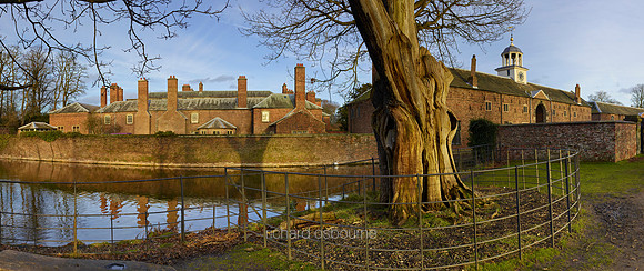 P3L55  Dunham Massey Hall, Greater Manchester, UK