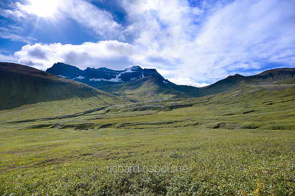 V6L54  Dyrfjöll Mountain, Bakkagerði, Iceland