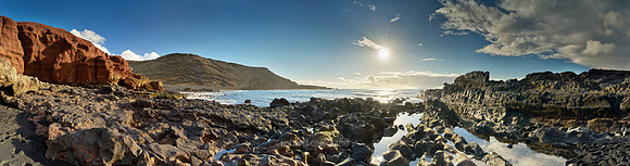 P5S4  El Golfo Beach, Lanzarote, Canary Islands