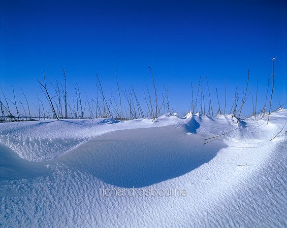 L1L29 Snow Drifts, Saxlingham