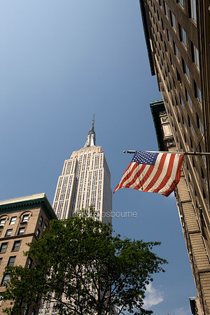 V4NY27  Empire State Building, New York City, USA