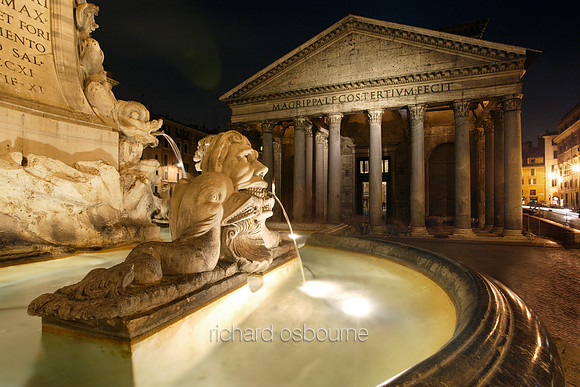 V1R3 Pantheon, Rome