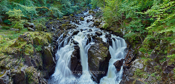 P3W15  River Braan and The Black Linn Falls, Dunkeld, Perthshire, Scotland, UK