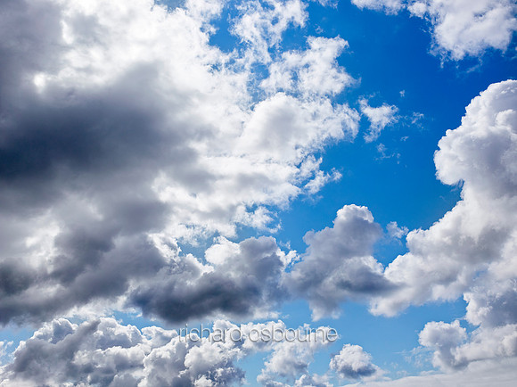 V8BG11  Clouds and Blue Sky