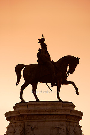 V1R12 Vittorio Emmanuele II, Rome