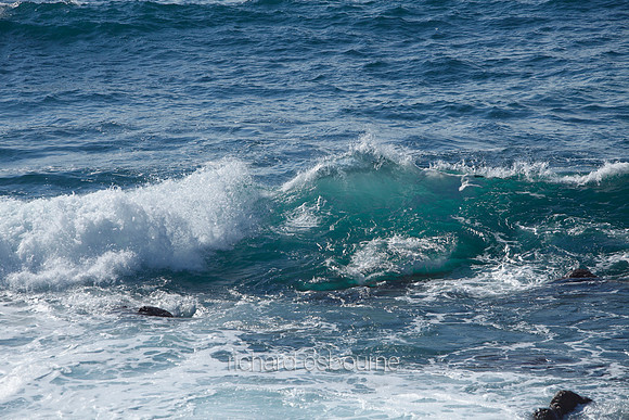 V5D13  Waves, Sennen Cove, Cornwall, UK