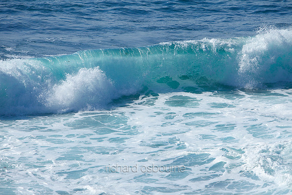V5D14  Waves, Sennen Cove, Cornwall, UK