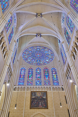 V19AR19  Chartres Cathedral, (Cathédrale Notre-Dame de Chartres), France