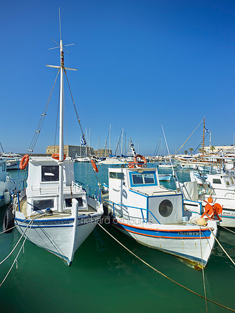 V8L15  Heraklion Harbour, Crete, Greece