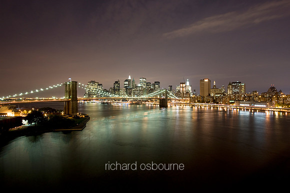 V4NY4  Brooklyn Bridge and Manhattan, New York City, USA