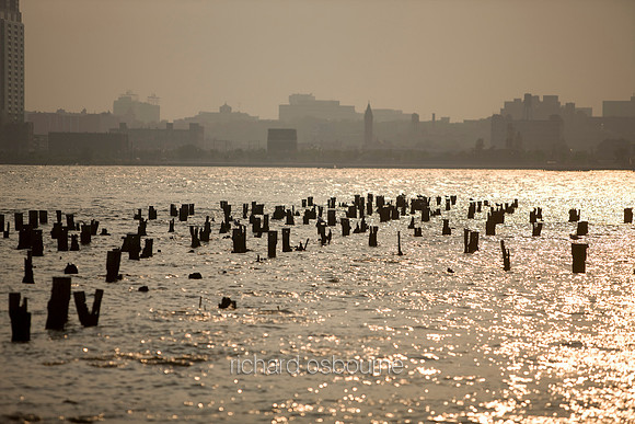 V4NY56  Old Pier Supports, Hudson River, New York City, USA