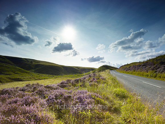 V8L32  Winter Hill, Chorley, Lancashire, UK