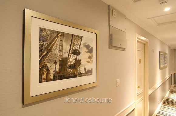 Mornington Hotel, Hyde Park   Framed Colour Fine Art Prints