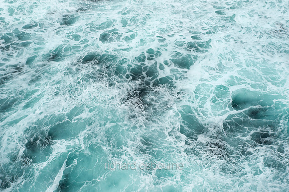 V8BG19  The North Sea