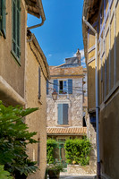 V19C21  Medieval Streets, Issigeac, Dordogne, South of France