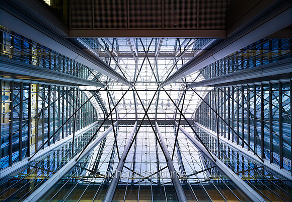 V7AR5  City Point Building, Rope Street, City of London, UK