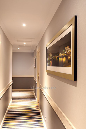 Mornington Hotel, Hyde Park   Framed Colour Fine Art Prints