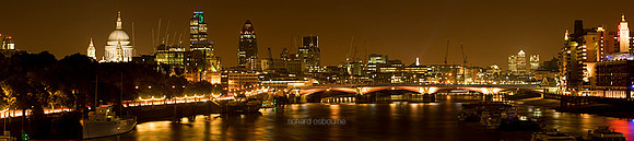 P2C19 The Thames, Looking East from Waterloo Bridge, London, UK