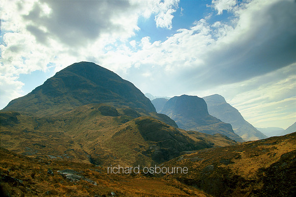 V1L4 The Three Sisters of Glencoe