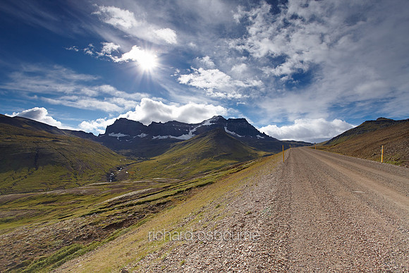 V6L66  Dyrfjöll Mountain, Bakkagerði, Iceland
