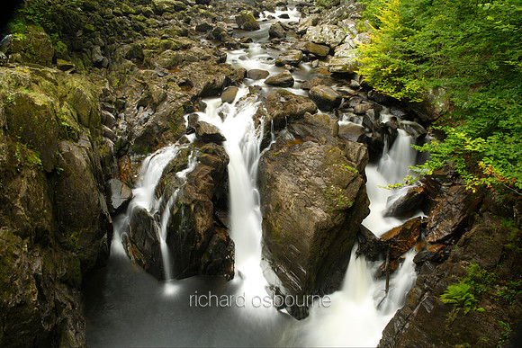 V1S3 Black Linn Falls, River Braan, Dunkeld