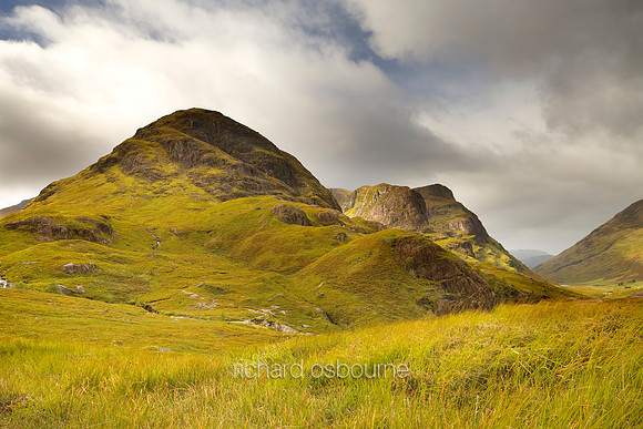 V4RS6  Three Sisters of Glencoe, Scotland